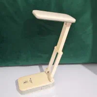 چراغ مطالعه