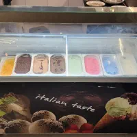 فریزر تاپینگ بستنی ۸ لگنه|کافی‌شاپ و رستوران|صحرای باغ, |دیوار