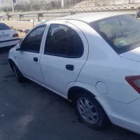 ماشین خیلی کم کار کرده تمیز و مرتب بدونه خرج