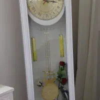 ساعت ایستاده چوبی