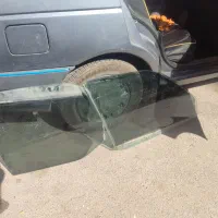 شیشه درب پژو ۴۰۵