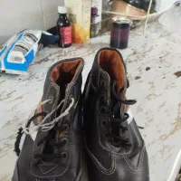 کفش چرم وطبی سالم و تمیز|کیف، کفش، کمربند|رینه, |دیوار