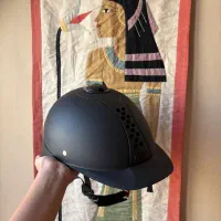 کلاه سوارکاری