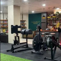 باشگاه-300-متر-استقلال-دولتیان