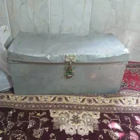 صندوق اهنی قدیمی