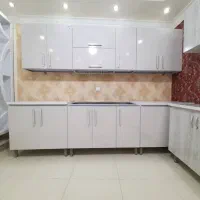 کابینت۱۰متری‌،تمام ام دی اف، درب‌ها هایگلس