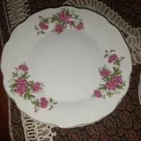 تعدادی ظرف|ظروف سرو و پذیرایی|اردبیل, |دیوار