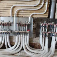 نصب شیرآلات ، لوله‌کشی ، نصب پمپ ، تعمیرات|خدمات پیشه و مهارت|شیراز, کلاهدوز|دیوار