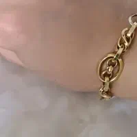 دستبند گم شده