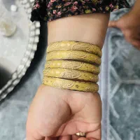 گلوبندو گوشوار والنگو