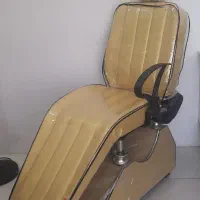 صندلی مژه کاری در حد نو