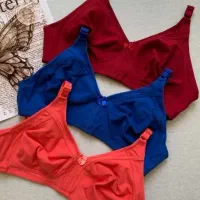 دوخت لباس زیر و خواب پایین‌تر از قیمت بازار