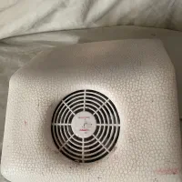 وسایل کاشت ناخن .|آرایشگاه و سالنهای زیبایی|کازرون, |دیوار