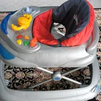 روروٌک ولباس دخترانه