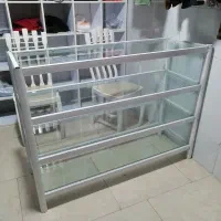 ویترین مغازه