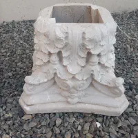 سرستون سنگی