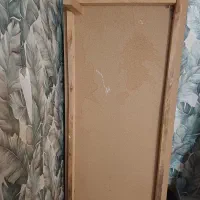 زیر تخت محکم
