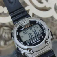 ساعت کامپیوتری کیو اند کیو قدیمی