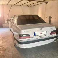 ماشین پارس سفید رنگ