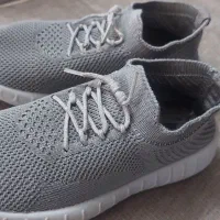 کفش جورابی سایز ۳۳