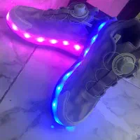 کفش اسکیتی کرومی