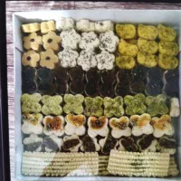 پخش عمده شیرینی خانگی