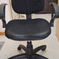 فروش میزِ کامپیوتر و صندلی