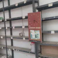 قفسه مغازه درحد نو