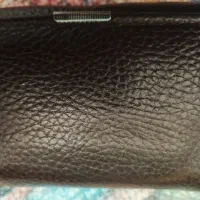 مدارک یه خانم اتباع خارجی کارت شناسایی پیدا کردم