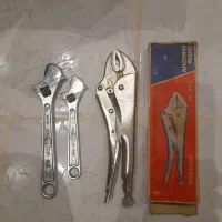 ۲عدد آچار فرانسه آمریکا وانبرقفلی آلمان