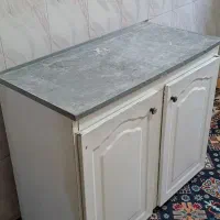 کابینت دودرب فلزی