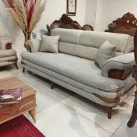 مبل) نازلی)