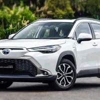 حواله تویوتا فرانت لندر ۲ لیتری هیبرید