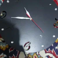 ساعت دیواری چوبی