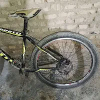 دوچرخه|دوچرخه، اسکیت، اسکوتر|کلاله, |دیوار