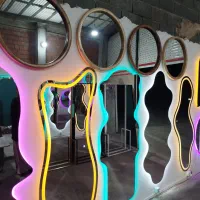 آینه های دیواری شلف و کشو