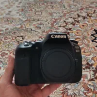 دوربین کانن 90d.  لنز سیگما 35 کانن f1.4