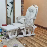 صندلی راکر شیردهی مادر