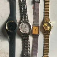 ۴ عدد ساعت موچی