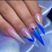 کاشت ناخن و‌اموزش ناخن و پدیکور