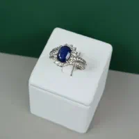 انگشتر زنانه یاقوت کبود کد۲۱۵۶