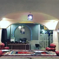 اجاره سفره خانه سنتی وفا|اجارهٔ مغازه و غرفه|قم, چهار مردان|دیوار