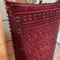 پشتی دست بافت