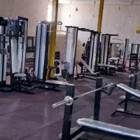 به صورت جاروکش