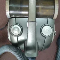 جاروبرقی سانی