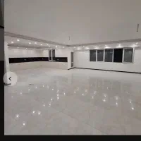 اپارتمان نوساز ۱۸۵ متری