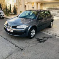 مگان مدل ۸۸درحد خشگ