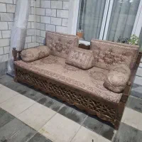 تخت طرحدار سنتی