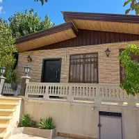 اجاره روزانه وسالانه  ویلا وباغ بسیار شیک وتمیز