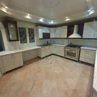 ۱۹۰متر سه خوابه فول امکانات ظفر بلوار ارش